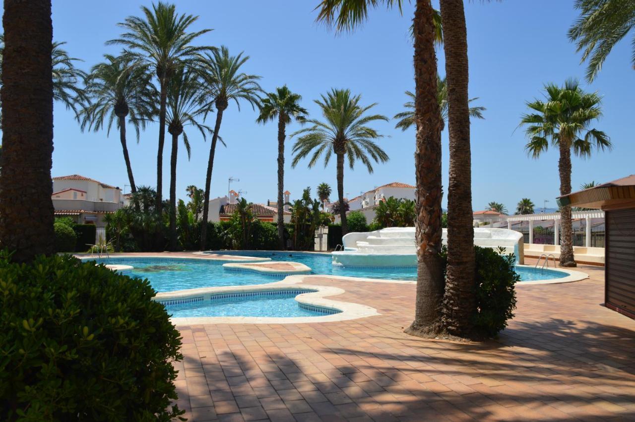 Coqueto Apartamento En El Retiro دينايا المظهر الخارجي الصورة
