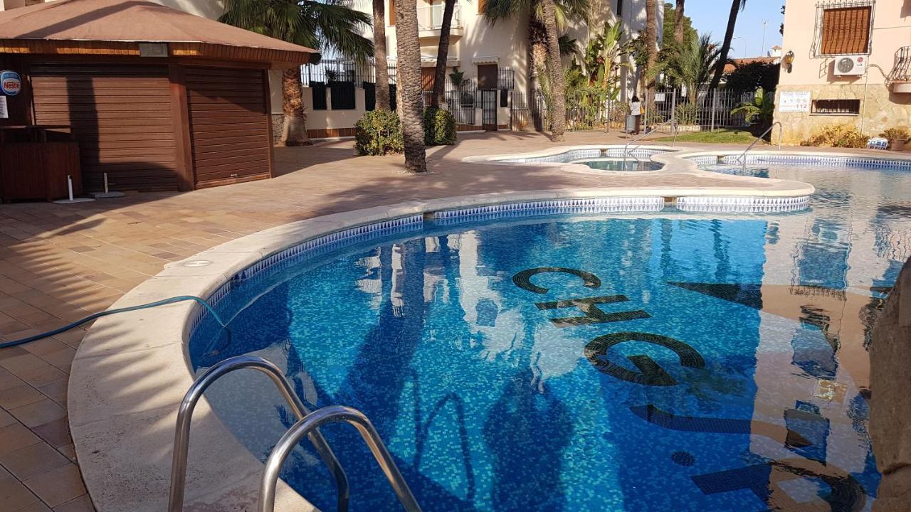 Coqueto Apartamento En El Retiro دينايا المظهر الخارجي الصورة